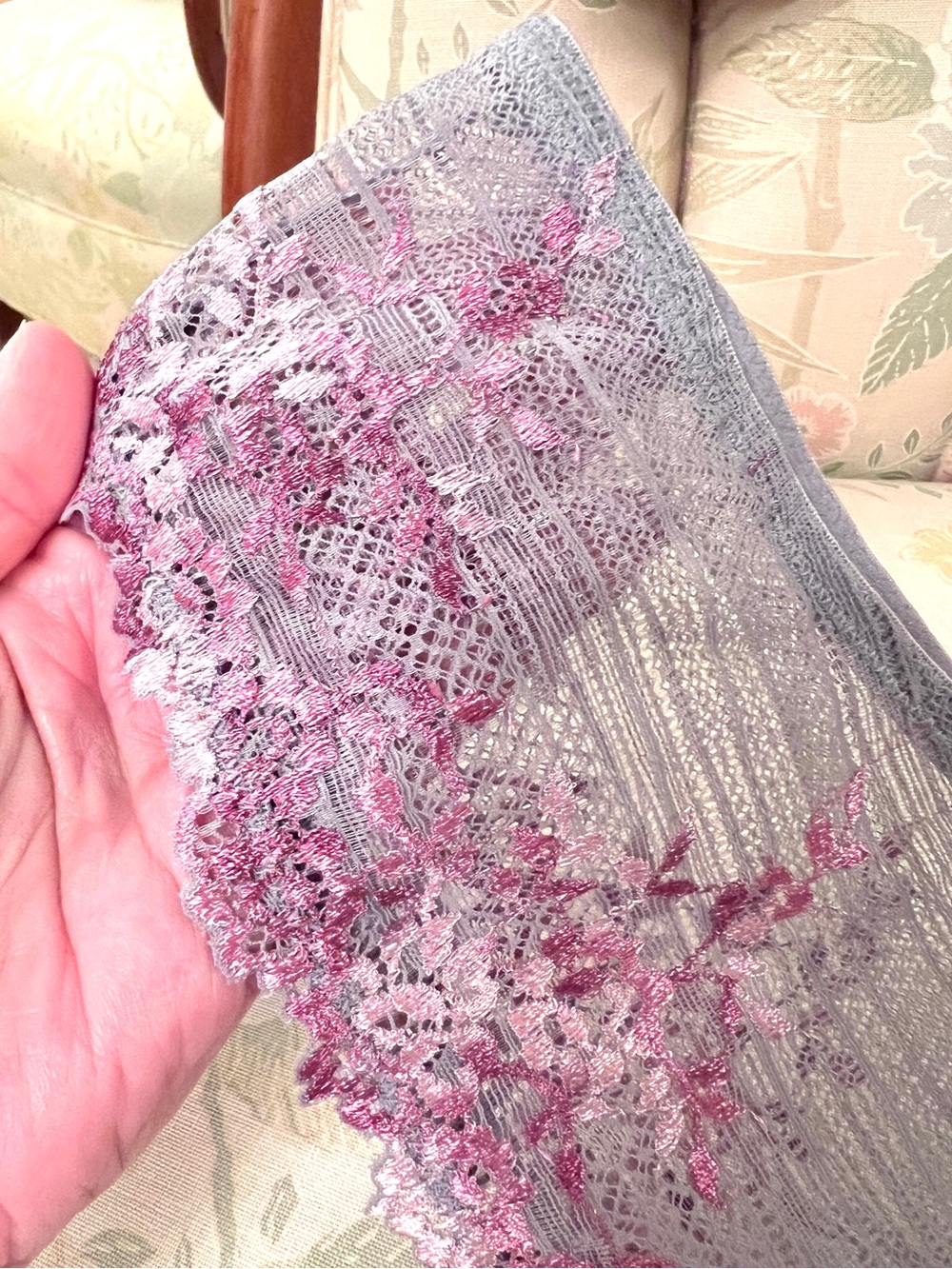 Wacoal Embrace Lace Gray & Pink Bikini Panty Size L NWT - Picture 2 of 7